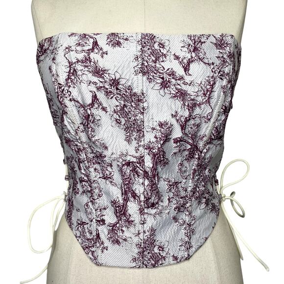 Adorable Floral Embroidery Lace Up Corset Blouse - Picture 2 of 12